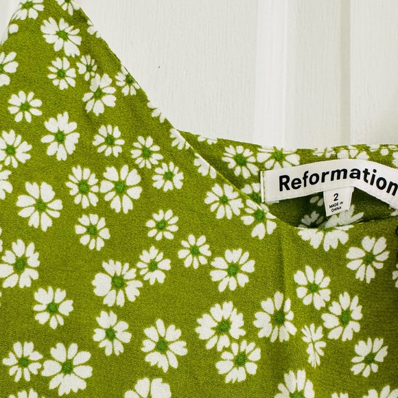 Like New 💚Reformation crimini green midi dress - Picture 6 of 7